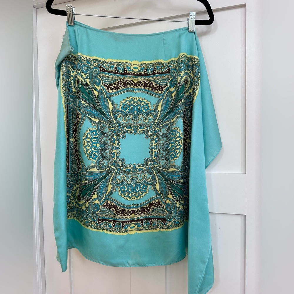 BCBGMAXAZRIA. Silk sari-inspired skirt. - Picture 5 of 6